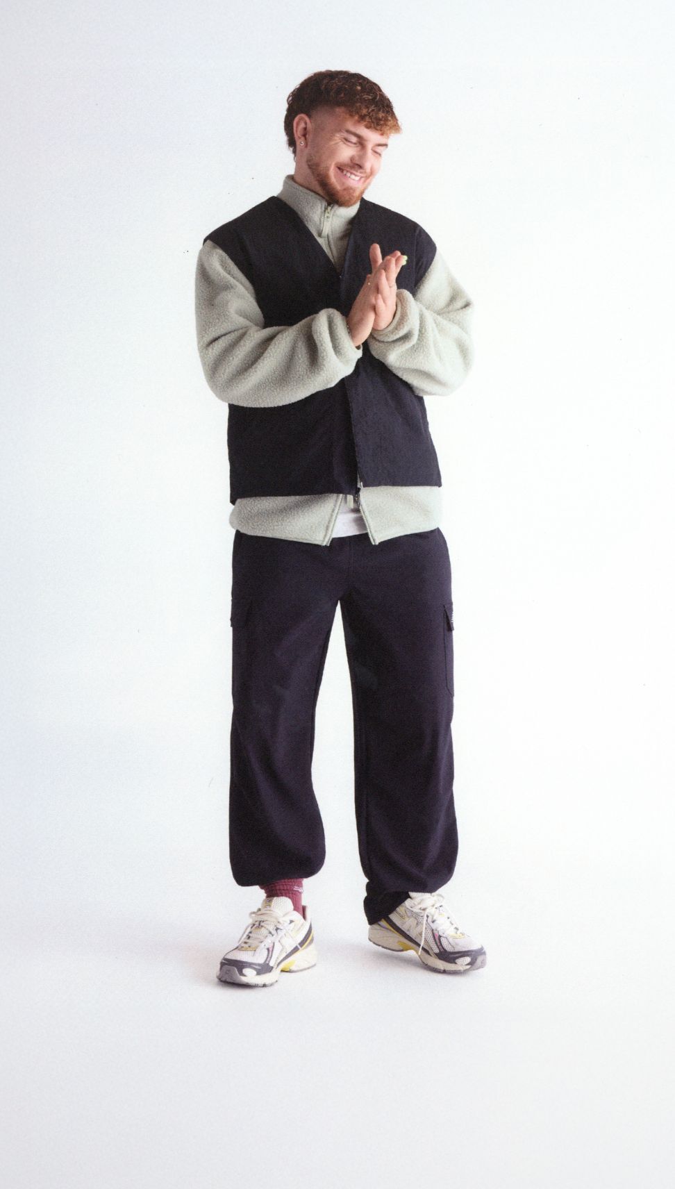 Harvey Elliot wearing the Warm Skies 740 shoes.